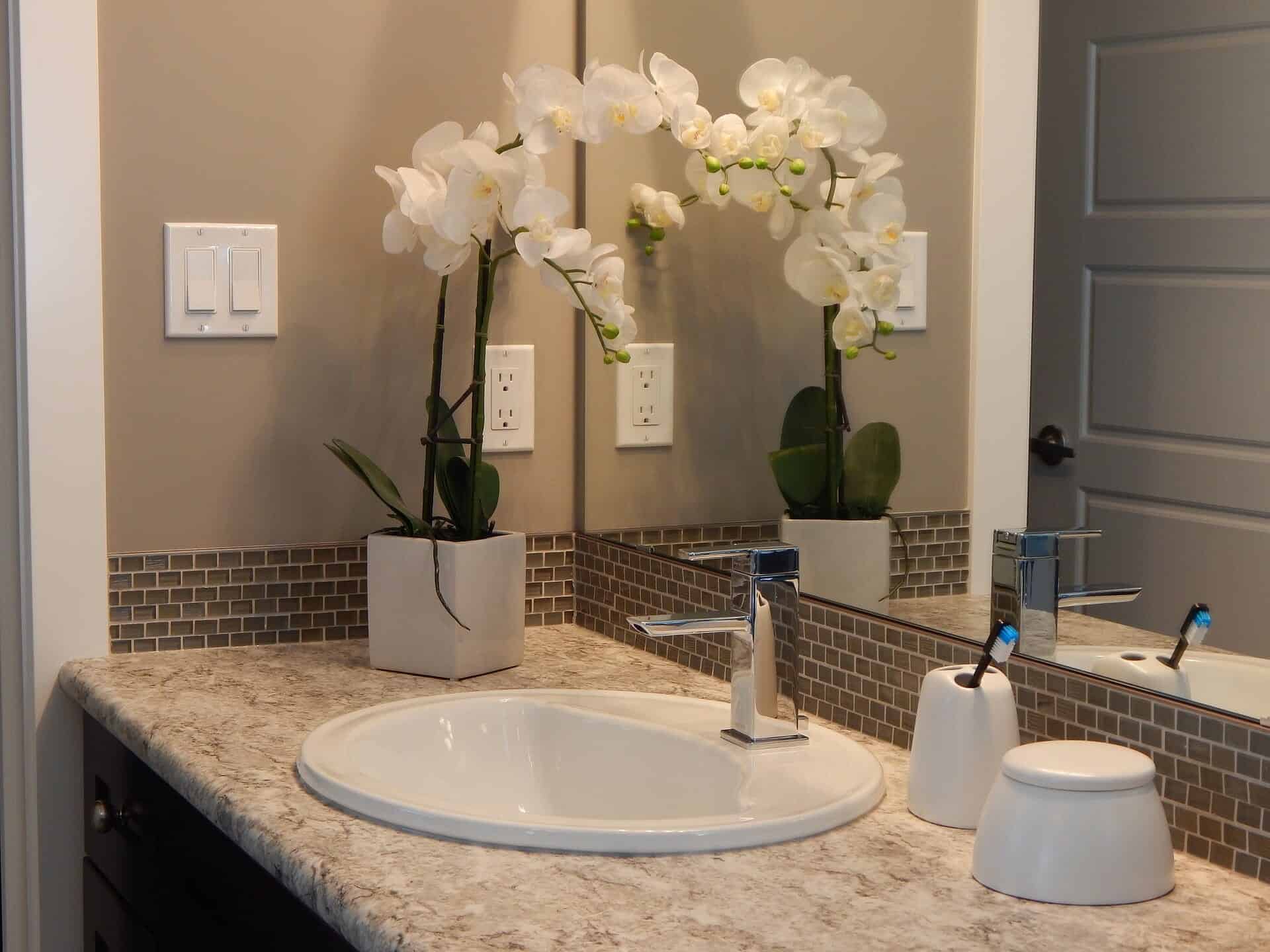 Use these 7 storage ideas to create more storage in the bathroom.
